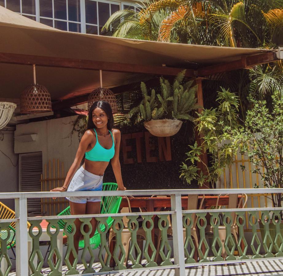 Hotel Peten Express Flores Exterior foto